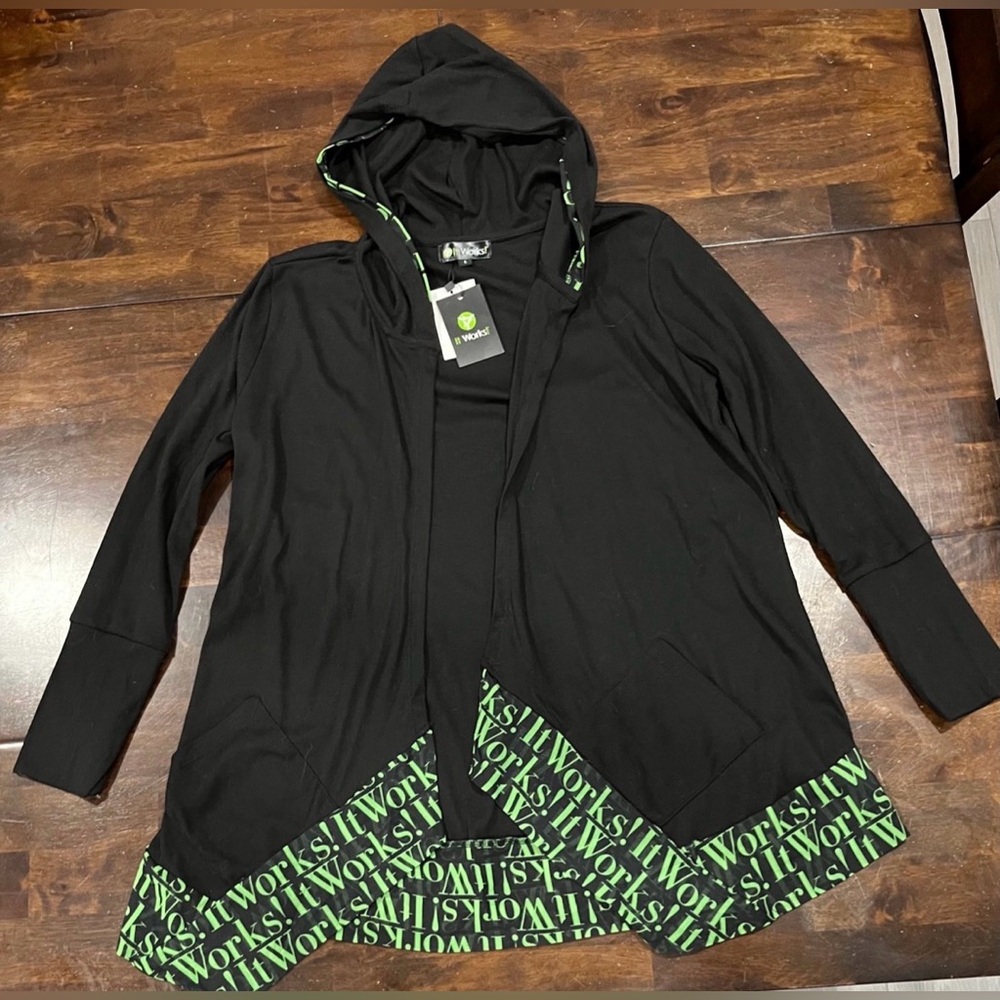 NWT It Works! Open Front Long Sleeve Hooded Black Open Jacket Women’s Size L